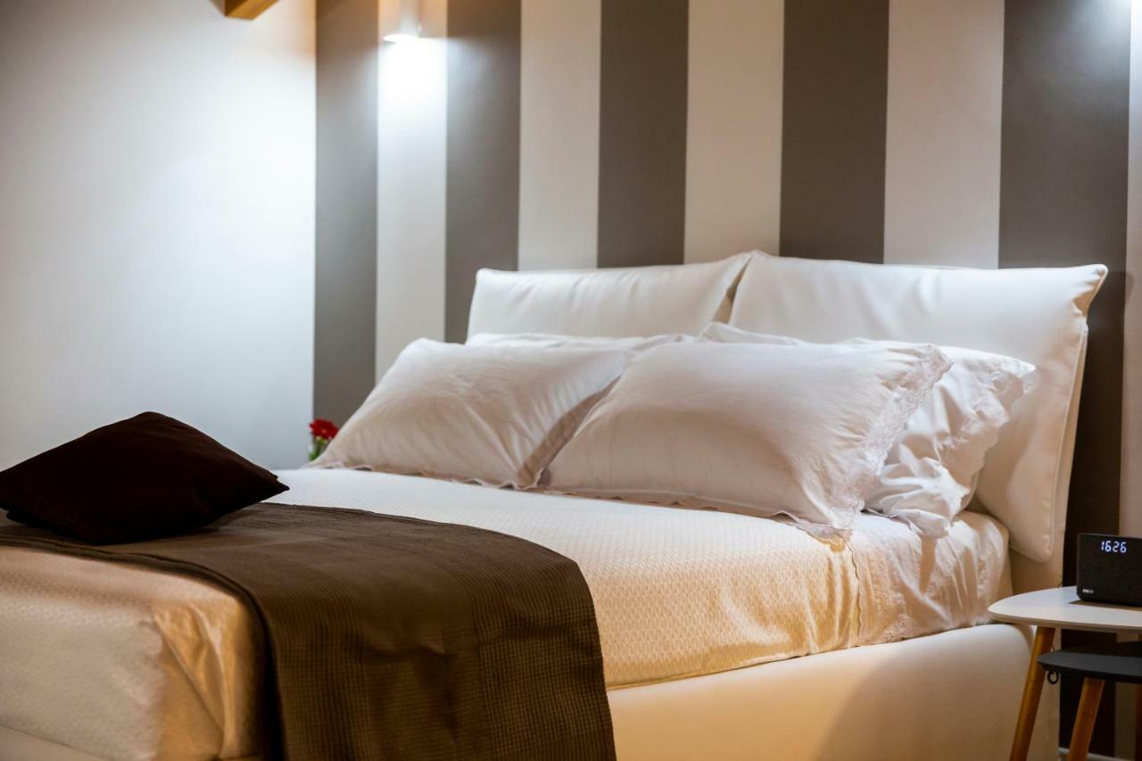 Casa Ananda Bed & Breakfast Ferno Exterior foto